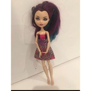 Raven Queen Ever After High Doll‎